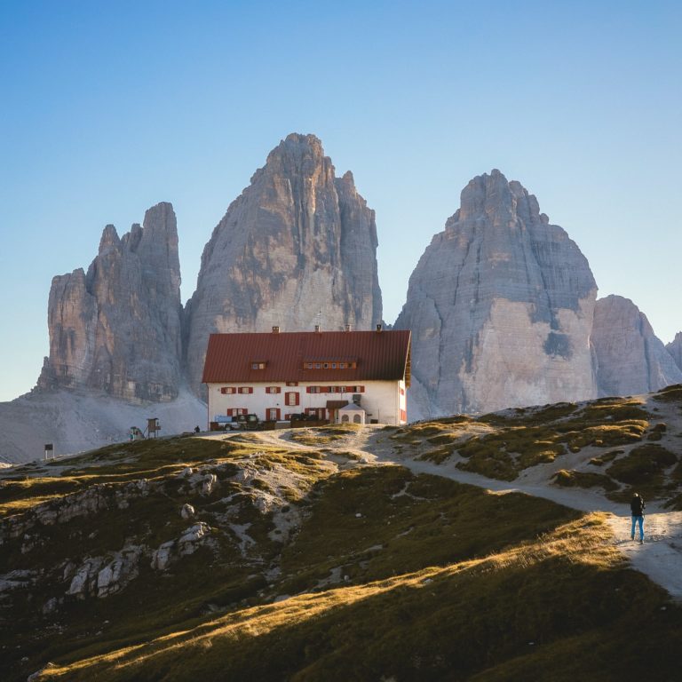 Vol en hélicoptère les Dolomites + Pragser Wildsee