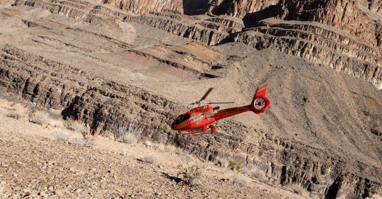 Un vol en hélicoptère au Grand Canyon