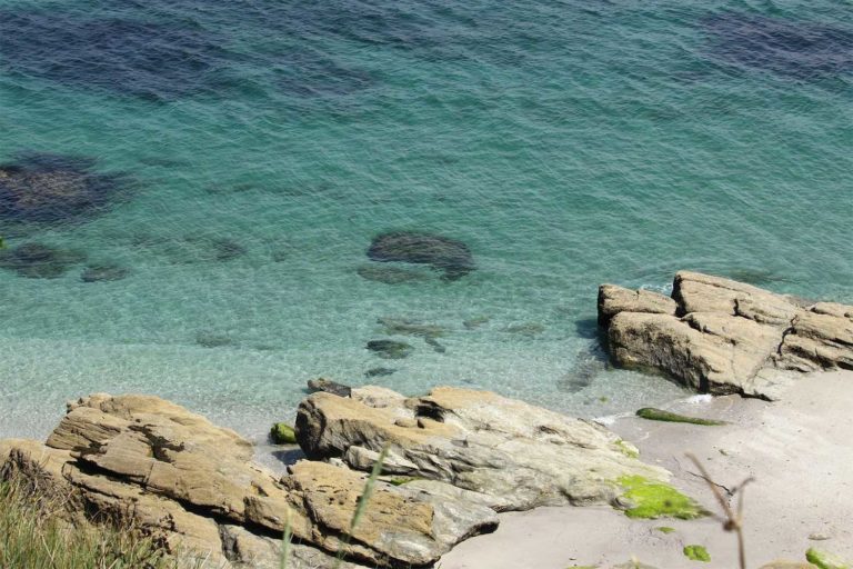 Le survol de l'île de Groix en hélicoptère