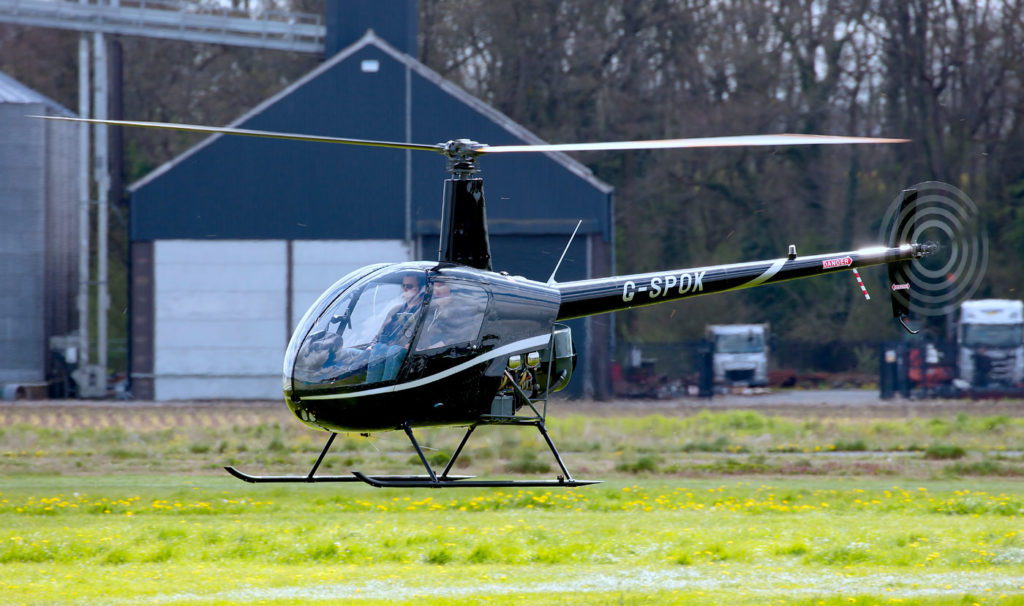 Robinson R22