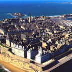 hélicoptère Mont St Michel