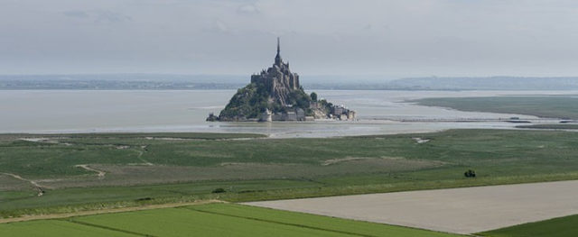 hélicoptère Mont St Michel