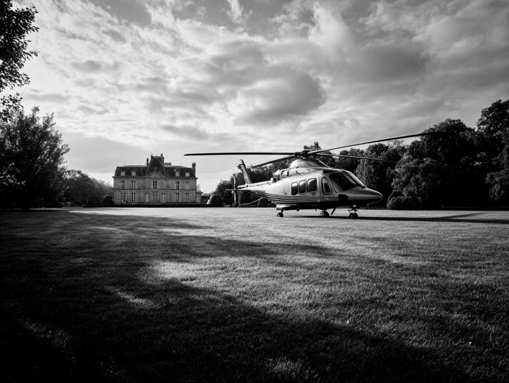 Atterrir dans son jardin: une réglementation stricte en France