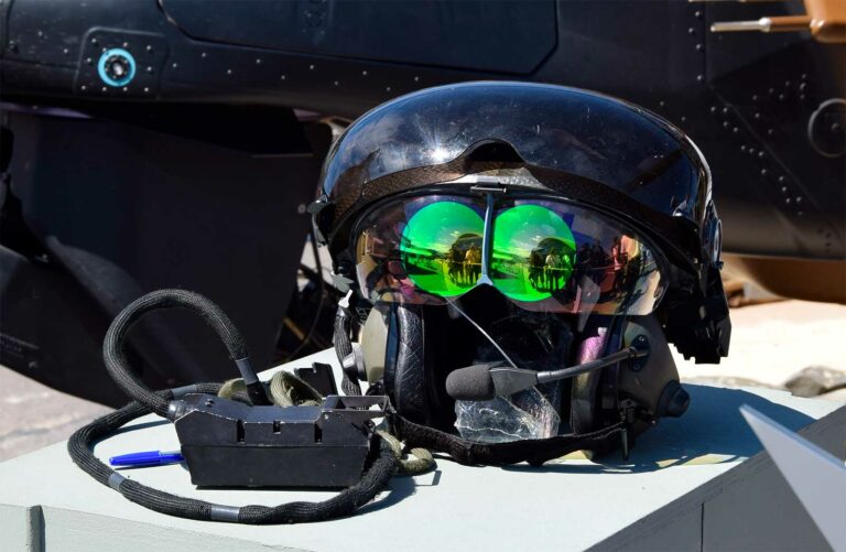 TopOwl Digital : Thales renforce la sécurité du NH90