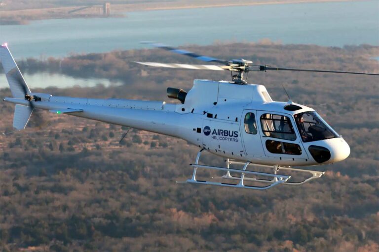 Airbus et HAL inaugurent la FAL H125 en Inde